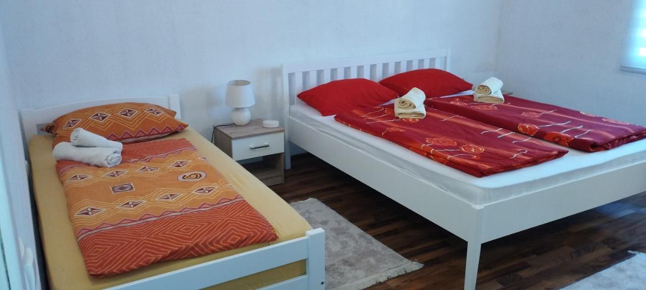 Apartment Dil Kulen Vakuf Luaran gambar