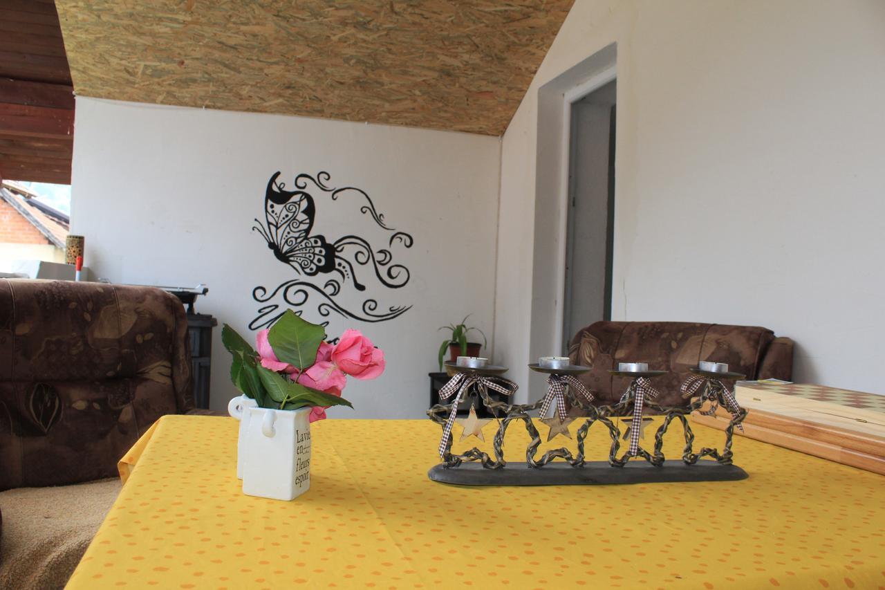 Apartment Dil Kulen Vakuf Luaran gambar