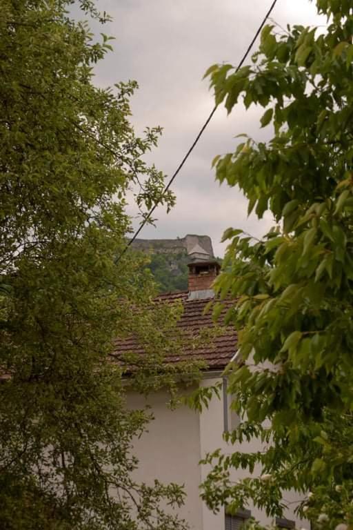 Apartment Dil Kulen Vakuf Luaran gambar