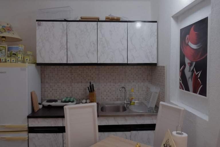 Apartment Dil Kulen Vakuf Luaran gambar